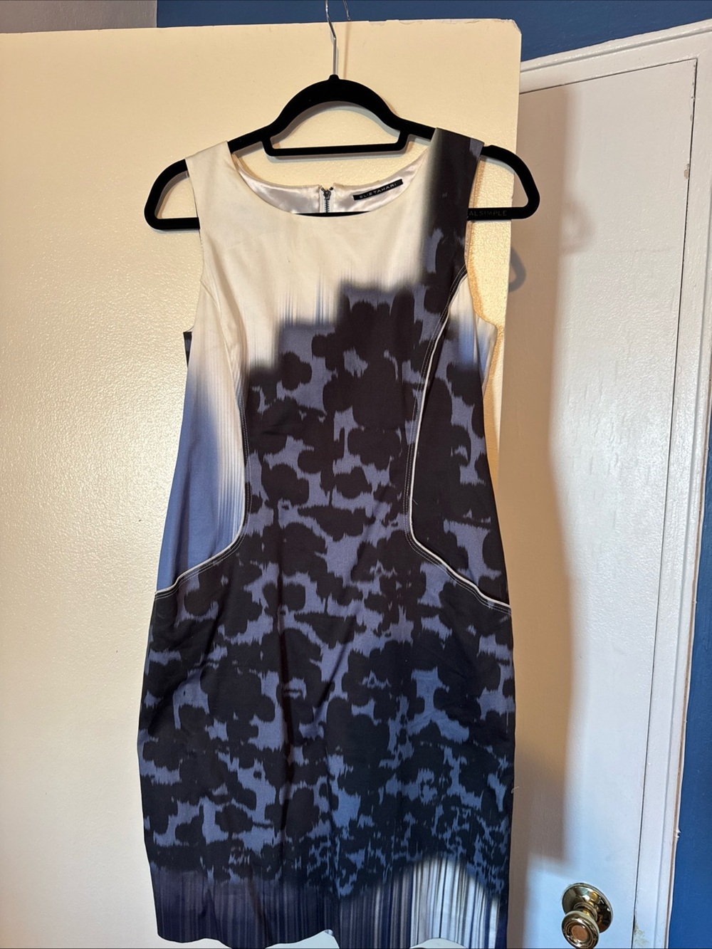 Elie Tahari Black and White Abstract Printed Midi Dress